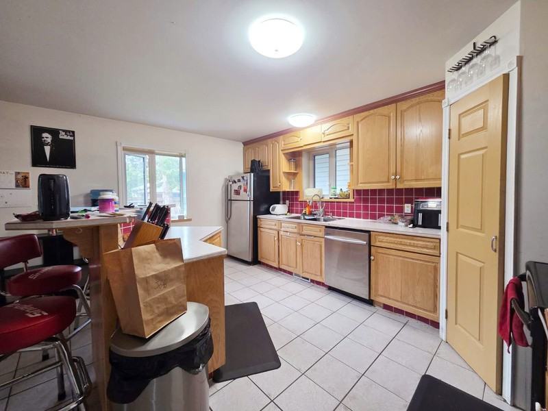 21 Langley Dr - Photo 4 of 25