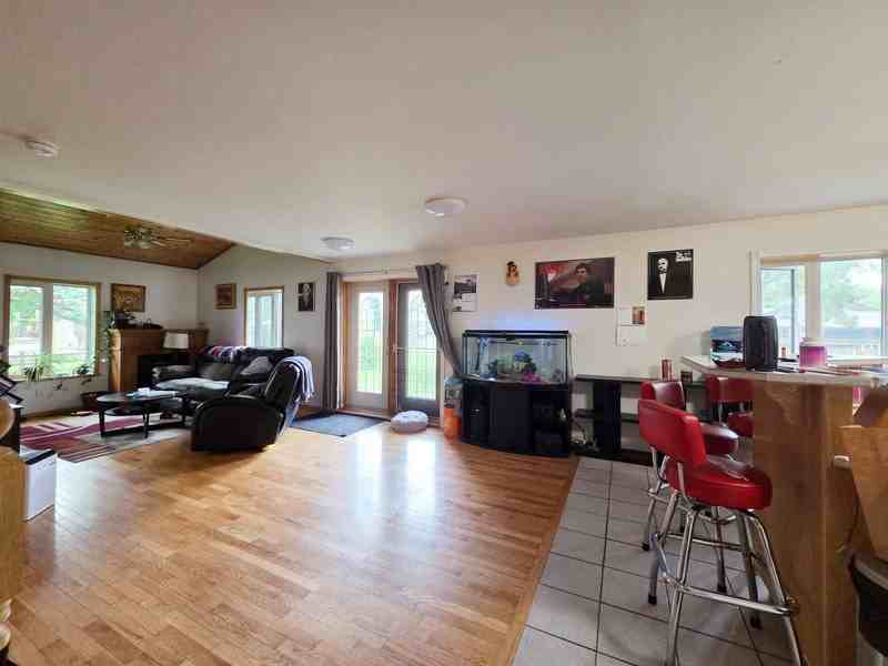 21 Langley Dr - Photo 7 of 25