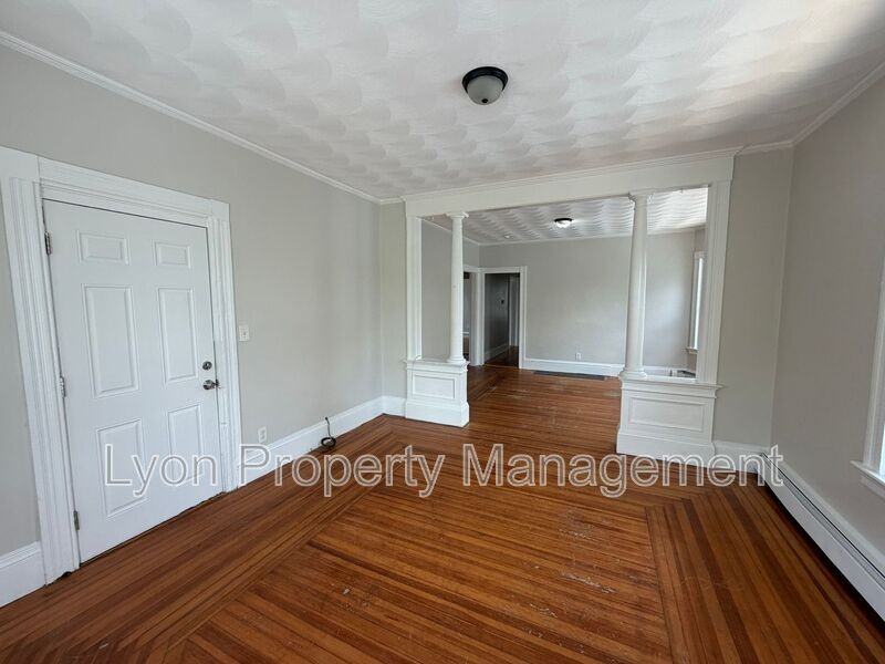 15 Woodman St #2 - Photo 2 of 7