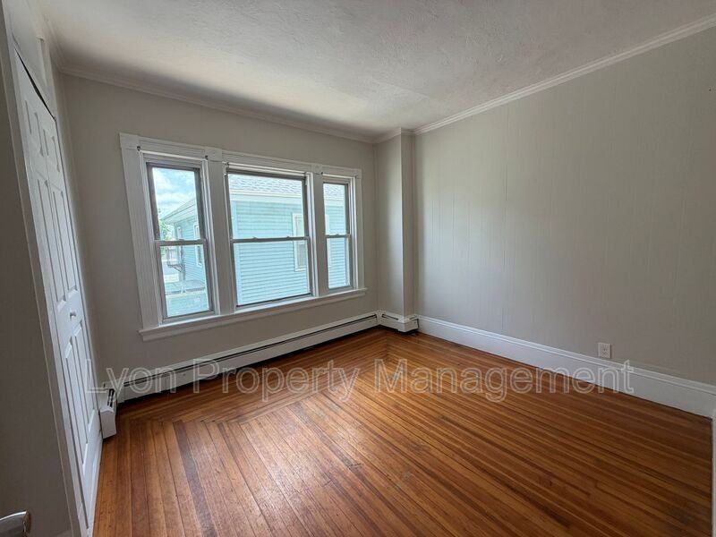 15 Woodman St #2 - Photo 3 of 7
