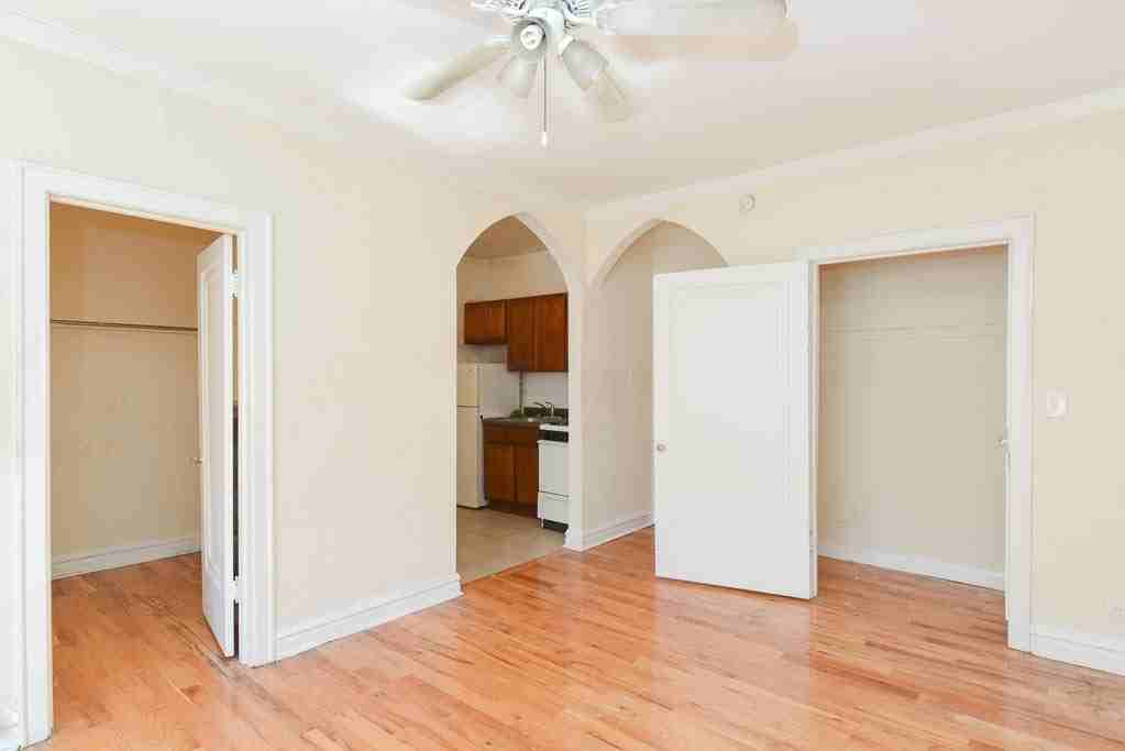 4829 N Damen Ave #206 - Photo 7 of 17
