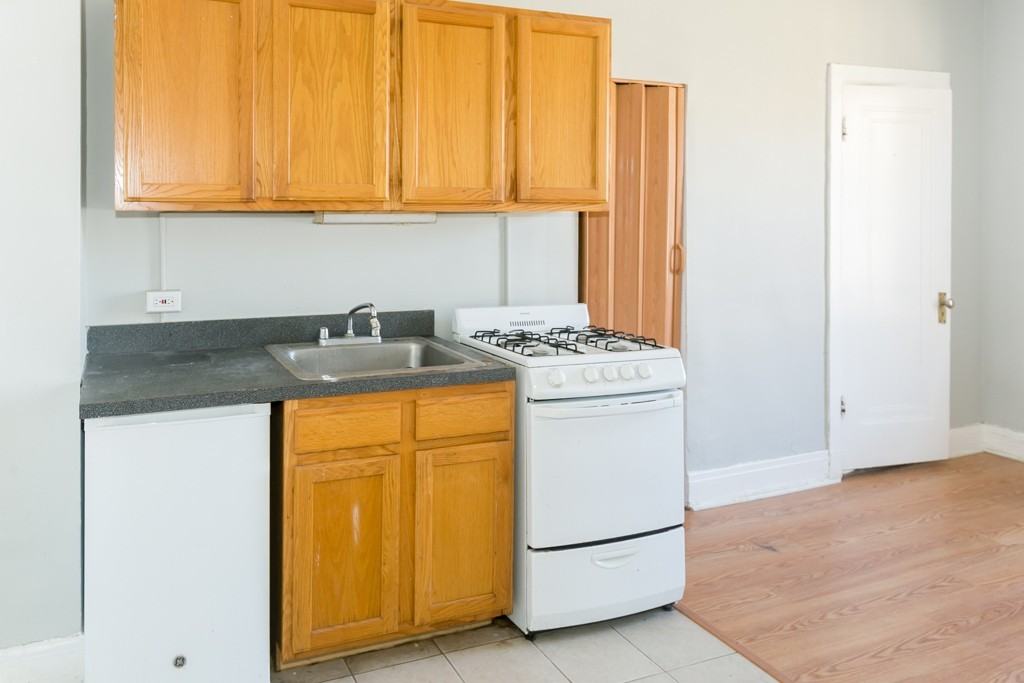 3831 N Fremont St #514 - Photo 5 of 15
