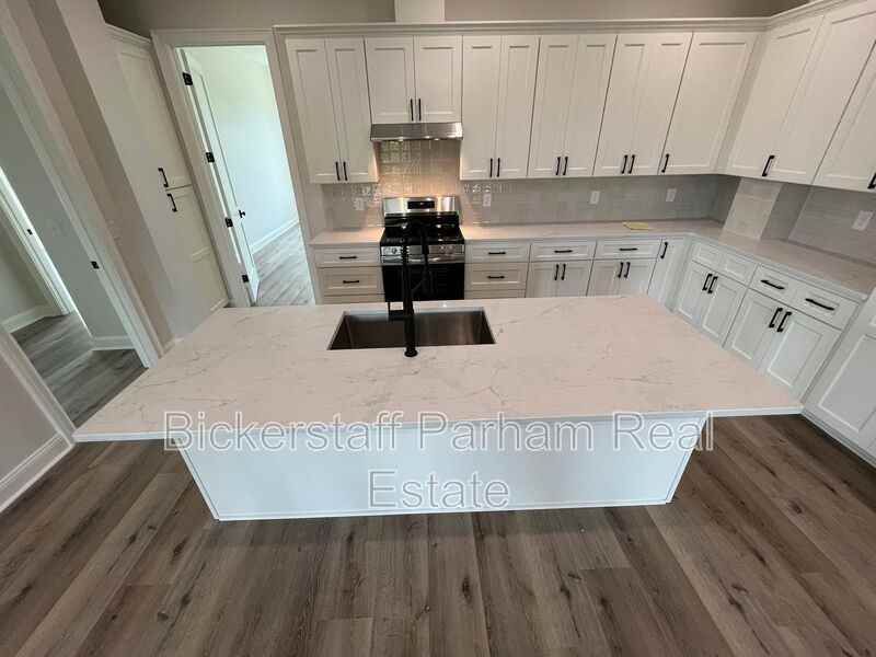 6801 River Rd Bldg I #507 - Photo 2 of 46