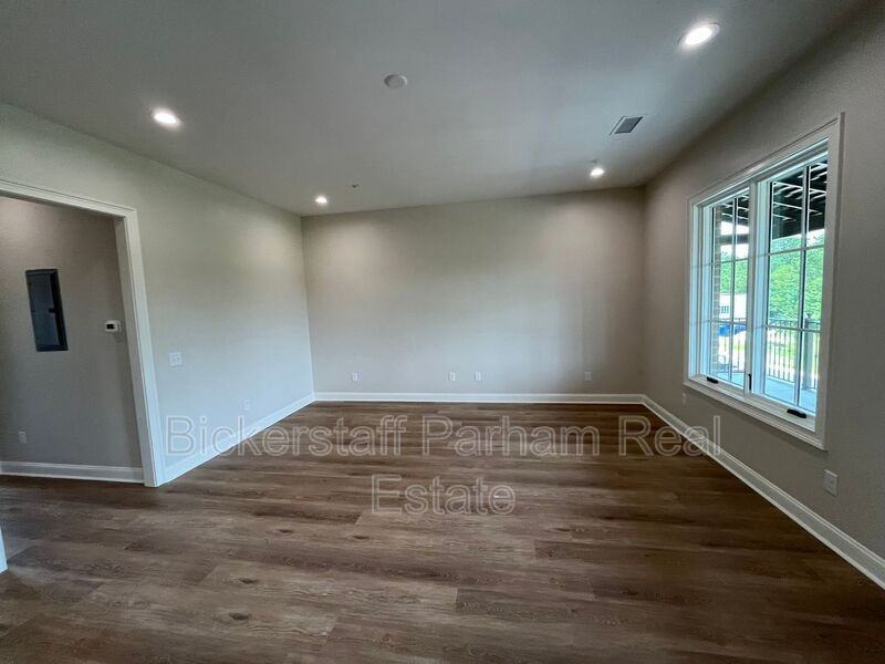 6801 River Rd Bldg I #506 - Photo 3 of 45