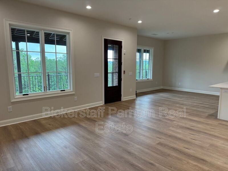6801 River Rd Bldg I #506 - Photo 6 of 45