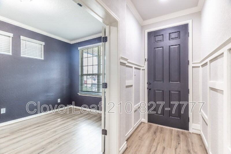 13145 Maridell Park - Photo 5 of 48