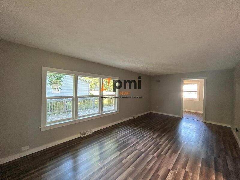 14725 Bryan St - Photo 7 of 27