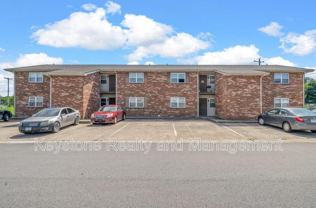 812 Pembroke Oak Grove Rd #16 - Photo 1 of 1