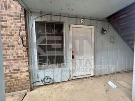 featured image of 108 Meudon St #A