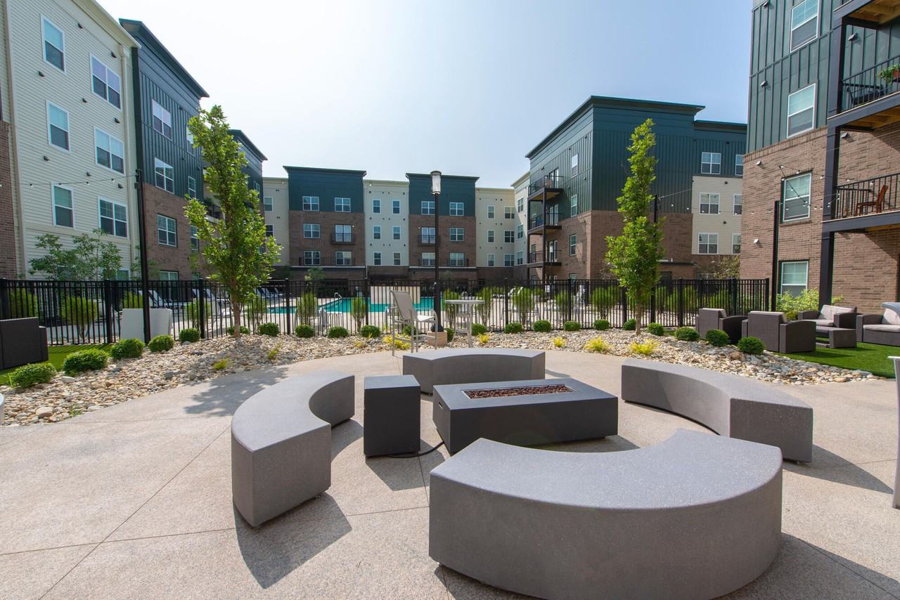 Gateway Lofts - Photo 7 of 26