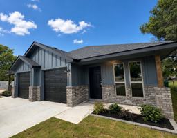 featured image of 423 E Beeline Ln