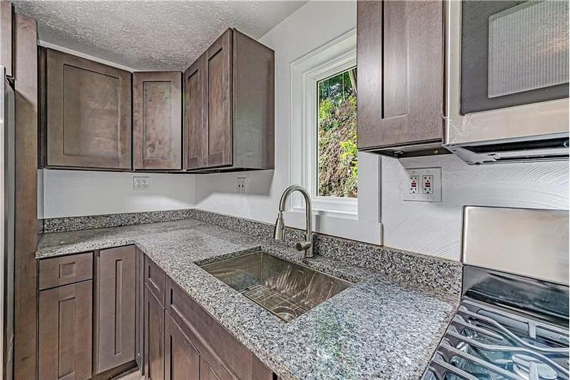 4205 Stanton Ave - Photo 3 of 18
