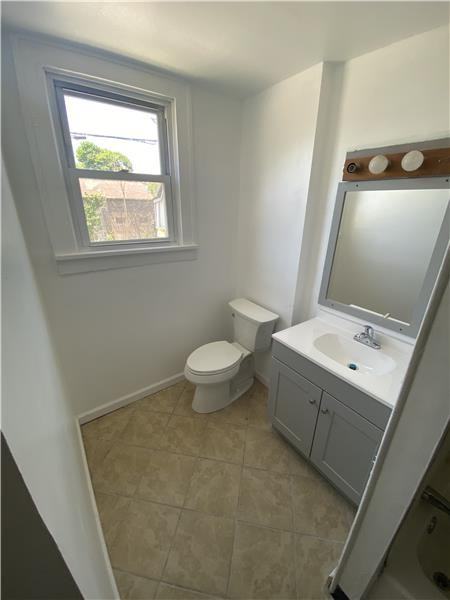 1445 Maryland Ave - Photo 7 of 8