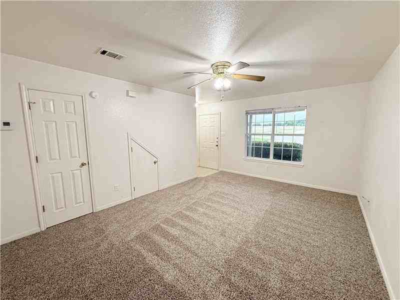 705 S Amy Ln #B - Photo 4 of 22