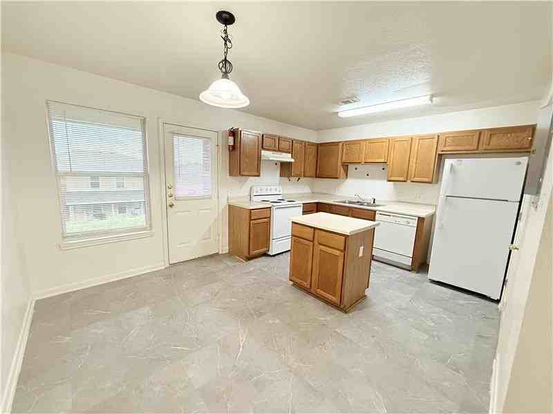 705 S Amy Ln #B - Photo 6 of 22