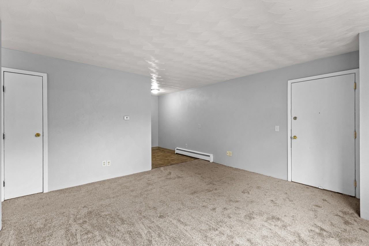 3334 Pleasant Grove Road - Photo 2 of 30