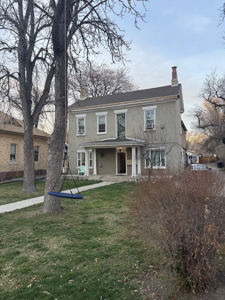 319 100 North - Photo 2 of 2