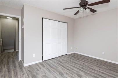 300-304 Sal Boulevard - Photo 4 of 11
