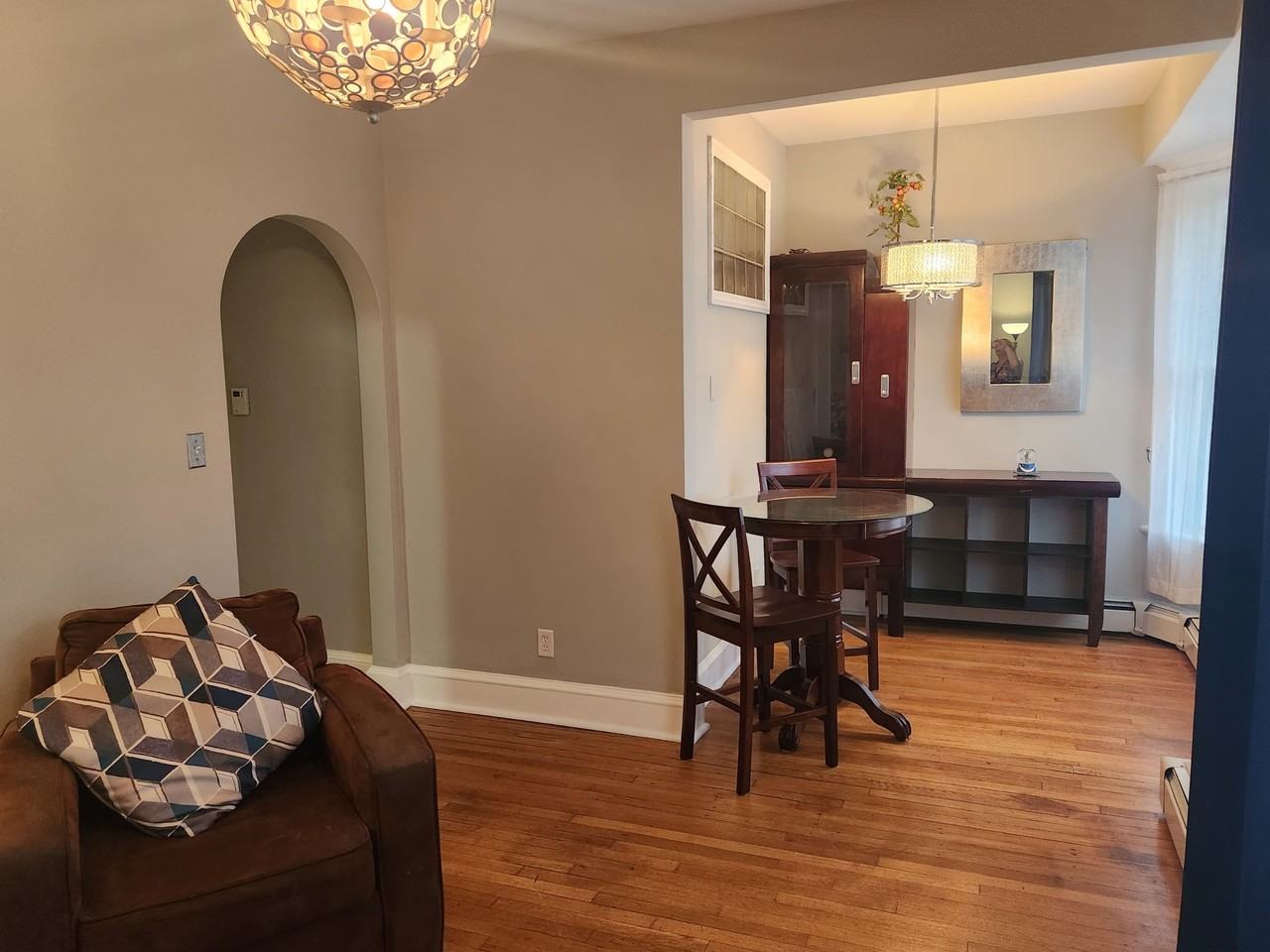 31 S. Main Ave - Photo 2 of 5
