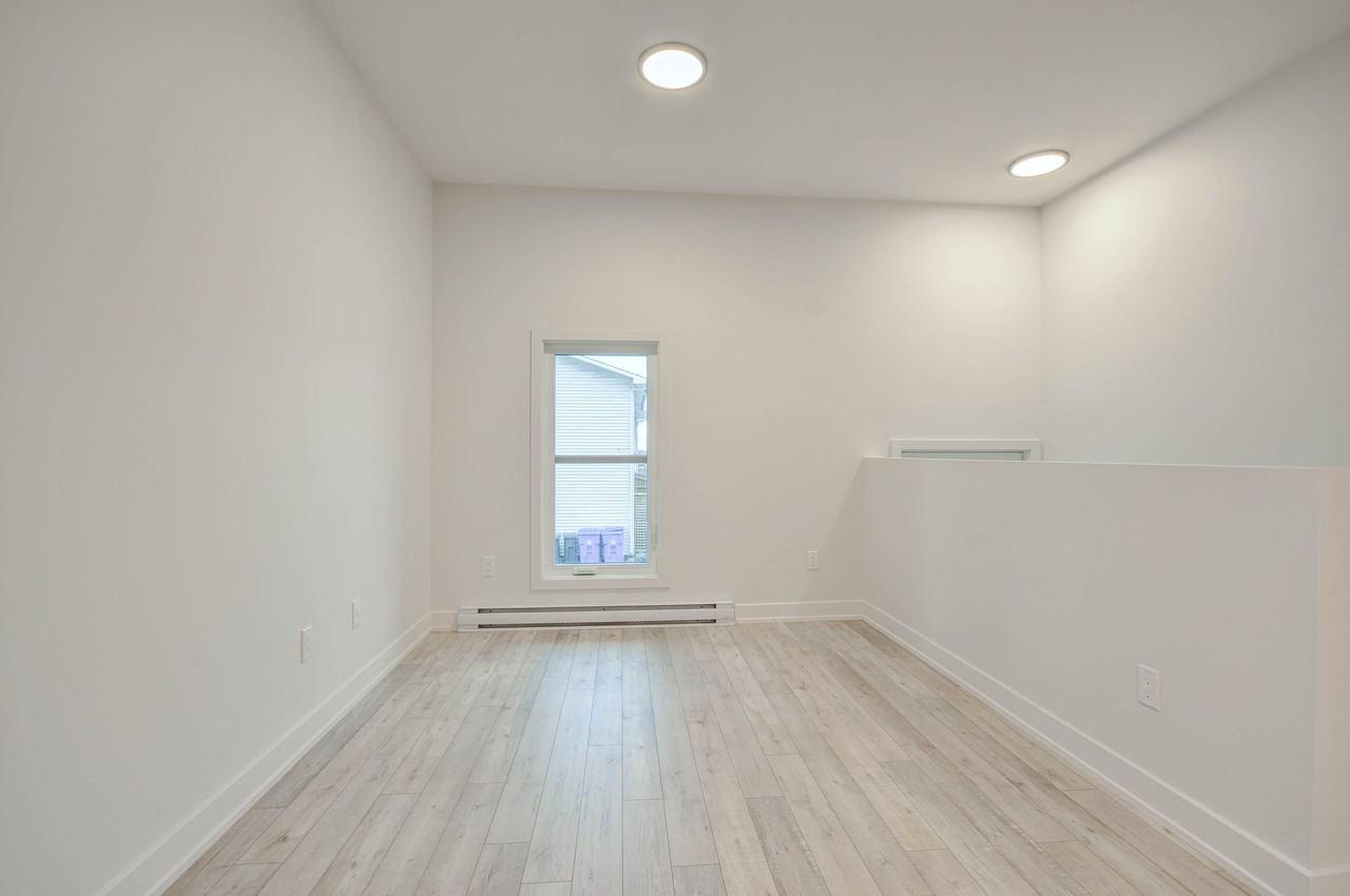 12 Rue Metcalfe #2 - Photo 3 of 14