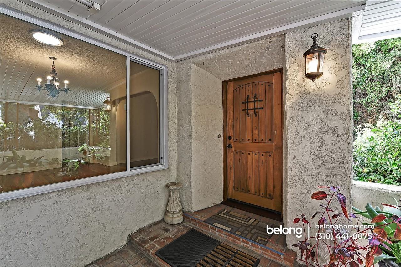8523 Alcott St - Photo 5 of 41