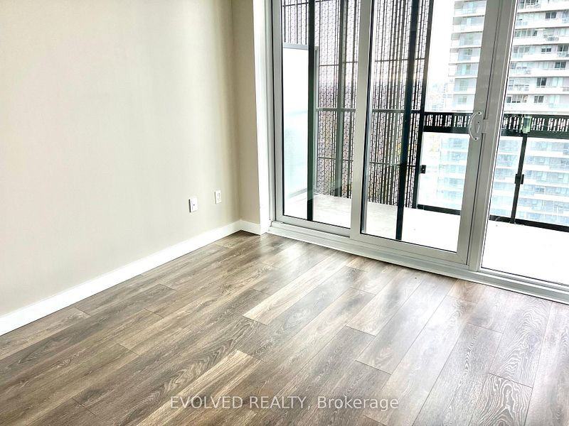 8 Eglinton Ave E - Photo 2 of 9