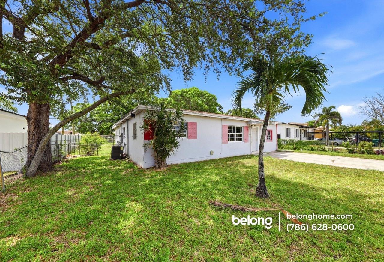 280 Seaman Ave - Photo 4 of 26