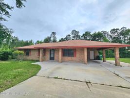 featured image of 530 Easterbrook St