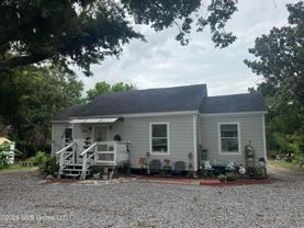 5006 Wood St - Photo 1 of 1