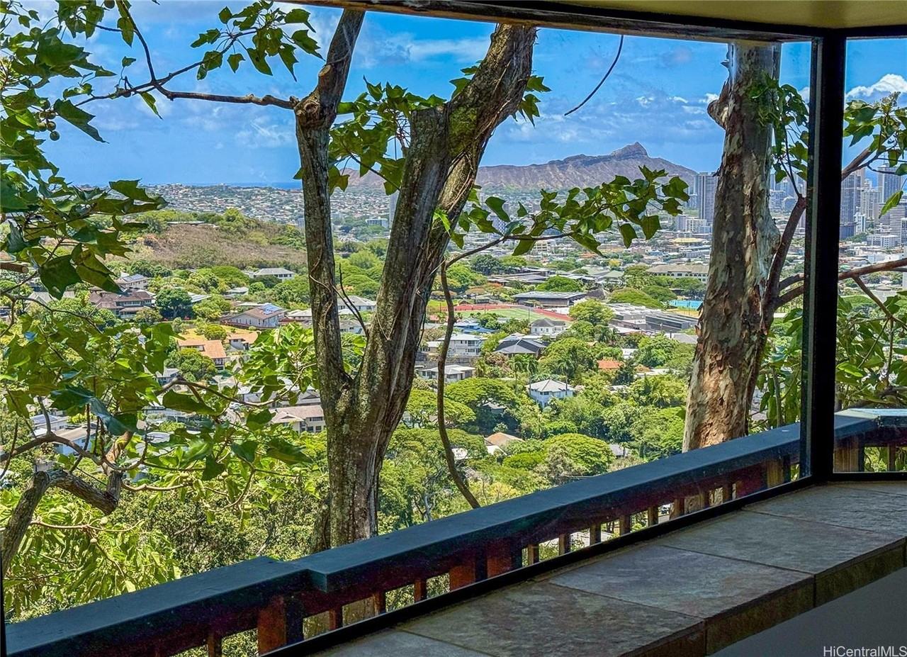 2445 Makiki Heights Dr - Photo 2 of 17