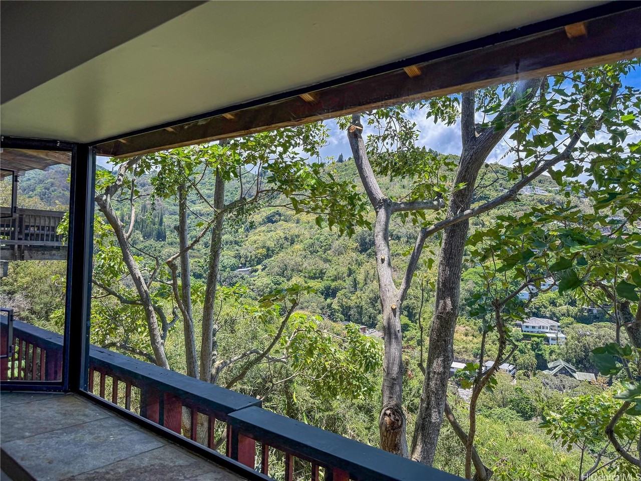 2445 Makiki Heights Dr - Photo 4 of 17