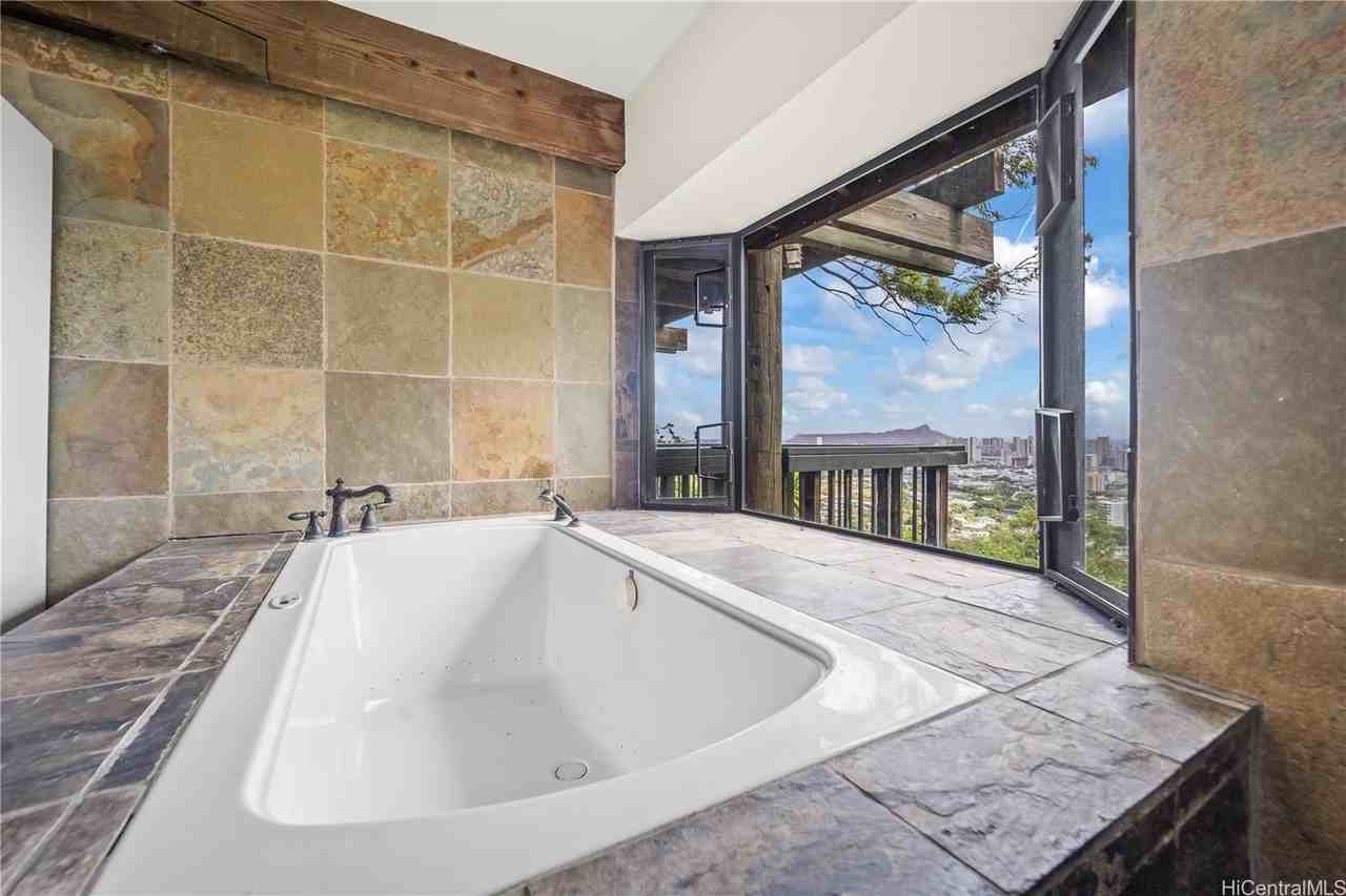 2445 Makiki Heights Dr - Photo 5 of 17