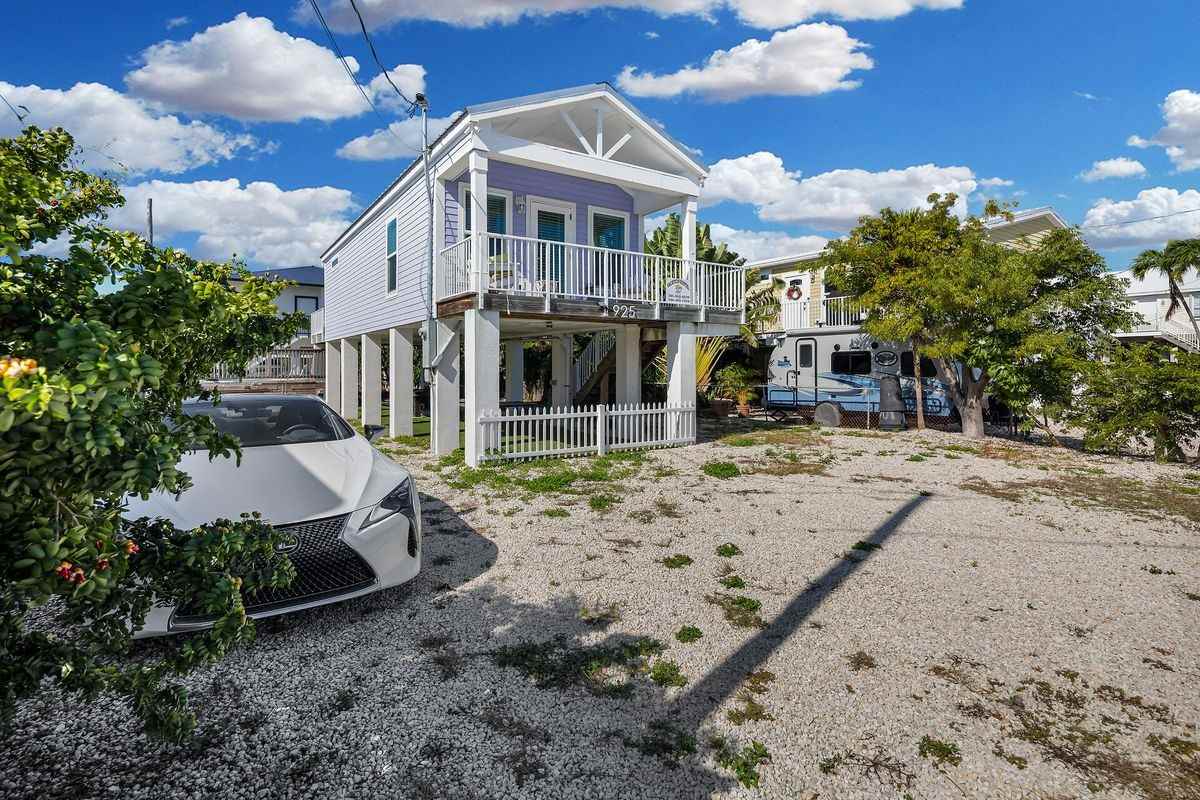 925 83rd Street Ocean - Photo 2 of 17