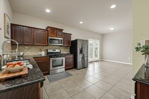 featured image of 1933 Howth Ave