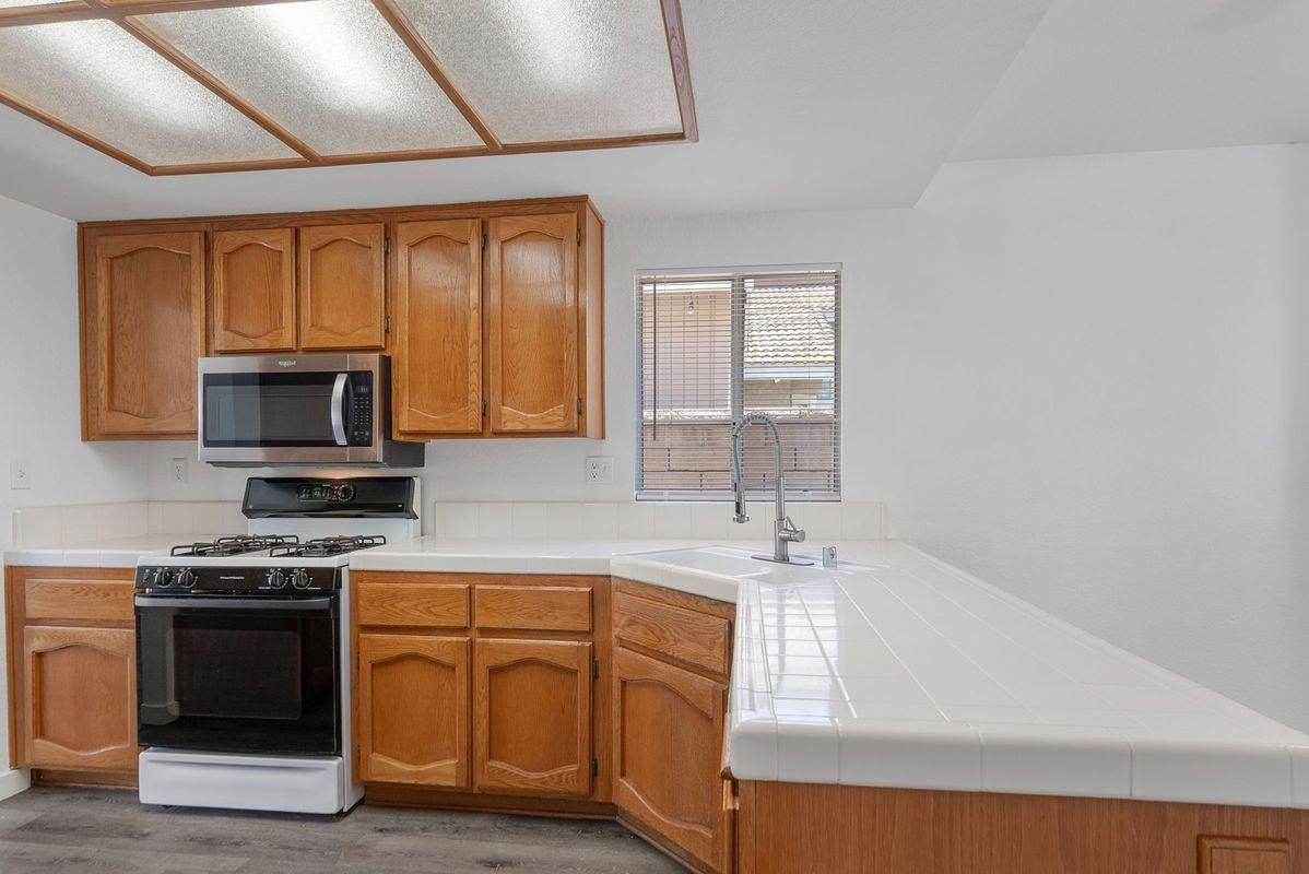 3321 Mountainside Dr - Photo 7 of 22