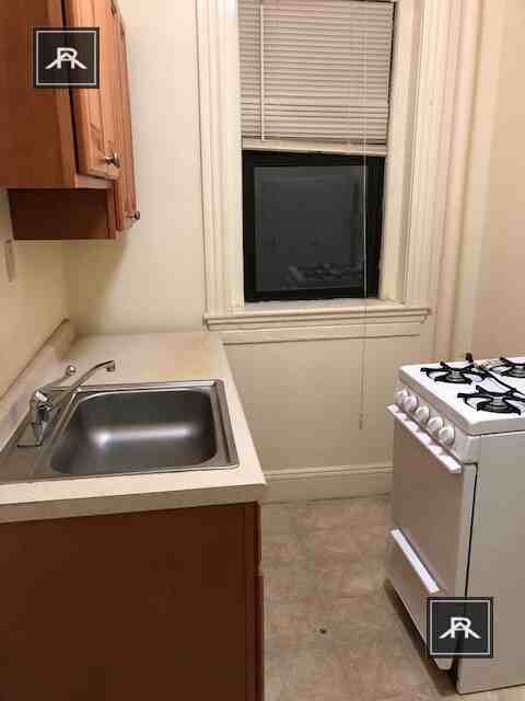 1444 Commonwealth Ave #11 - Photo 5 of 8
