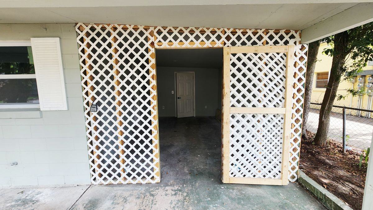 128 Kingston Ave - Photo 4 of 33