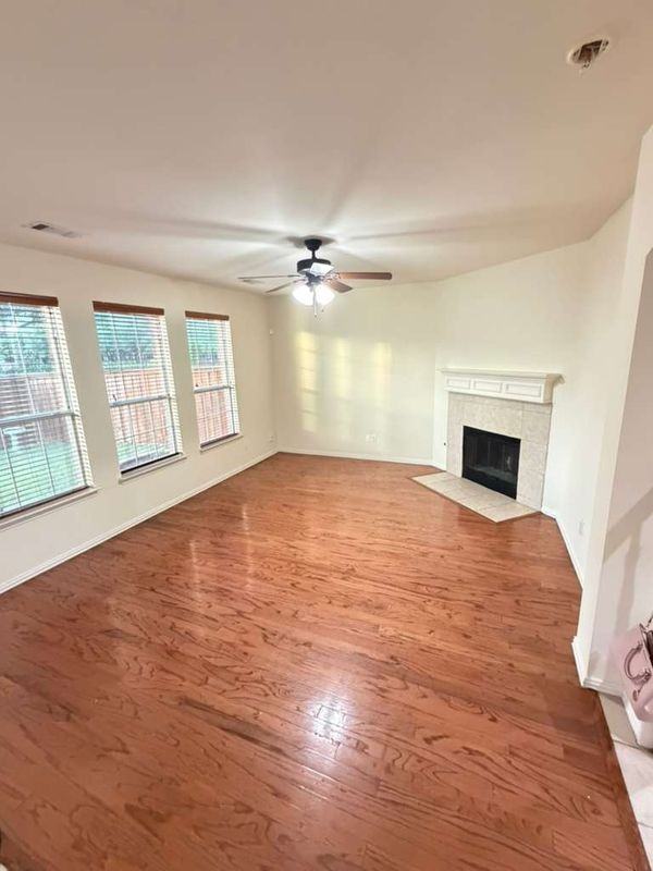 5000 Crossvine Ln - Photo 3 of 18