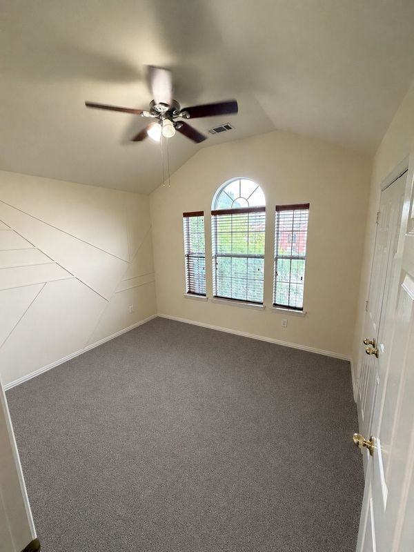 5000 Crossvine Ln - Photo 7 of 12