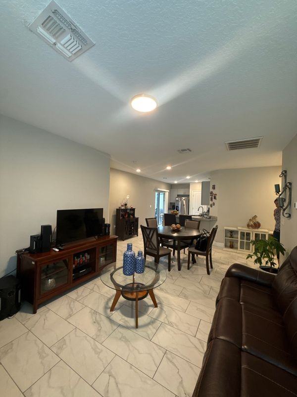 238 E Main St - Photo 4 of 10