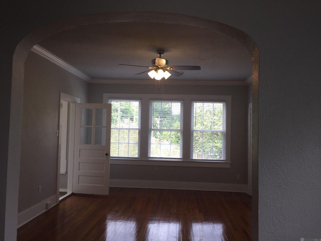1330 Camelia Ave - Photo 4 of 11
