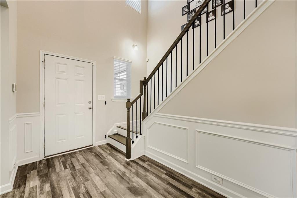 378 Paden Way - Photo 3 of 20