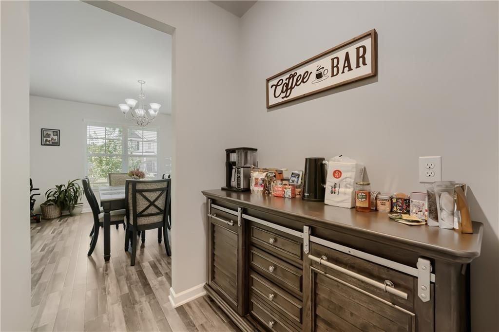 378 Paden Way - Photo 4 of 20