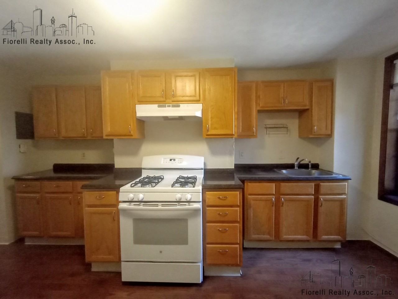 Endicott St. & Thacher St. #3 - Photo 3 of 24