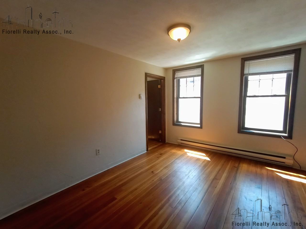 Endicott St. & Thacher St. #3 - Photo 7 of 24