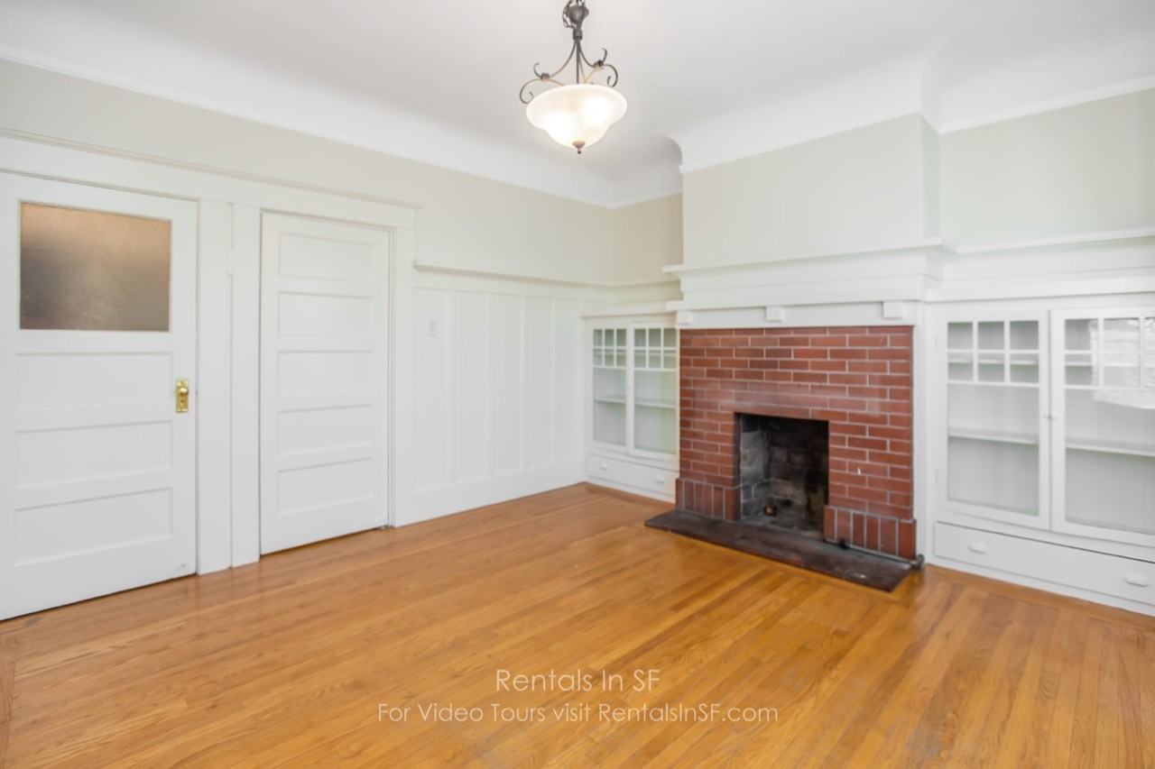 107 Woolsey St - Photo 2 of 10