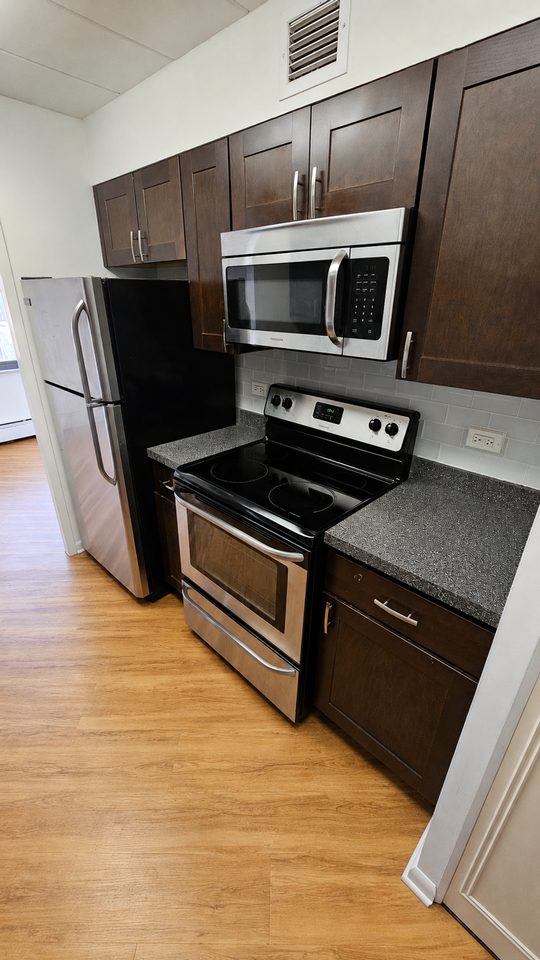 Schenley House & Schenley Annex - Photo 2 of 12