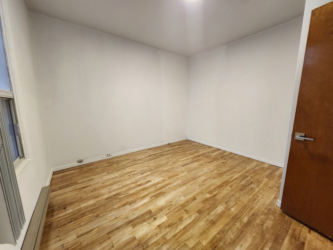 527 Rue Lepailleur - Photo 3 of 15