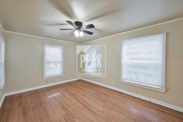 4437 Donnelly Ave - Photo 7 of 24