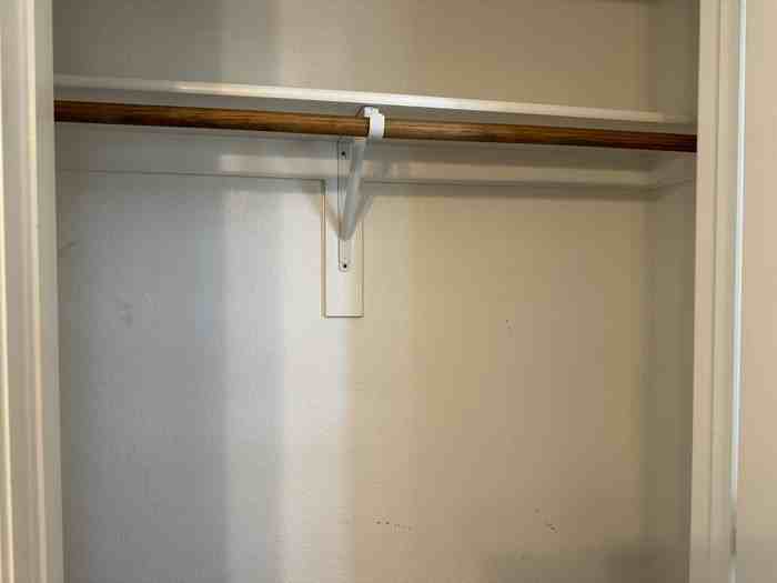 301 Meadow Lark Ln - Photo 7 of 31